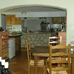 Mas Des Olivettes * Montauriol (Pyrenees-Orientales)