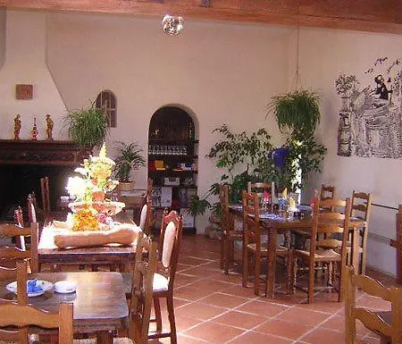 Mas Des Olivettes * Montauriol (Pyrenees-Orientales)